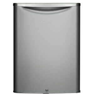 Réfrigérateur compact rétro de 3,5 pi3 en argent iridium DAR044A6DDB de Danby