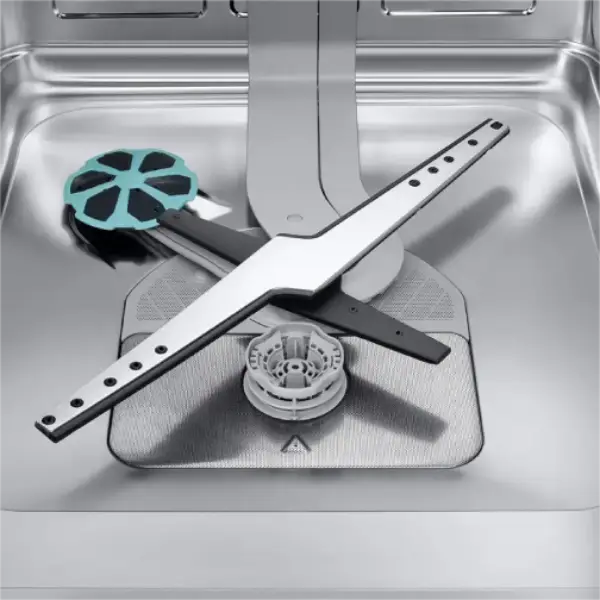 Lave-vaisselle extra-silencieux avec AI Wash et système de troisième panier amélioré DW90F89T0UMTAA de Samsung – Image 2